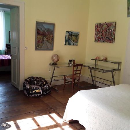 La Suite Du Peintre Oloron-Sainte-Marie Exteriör bild