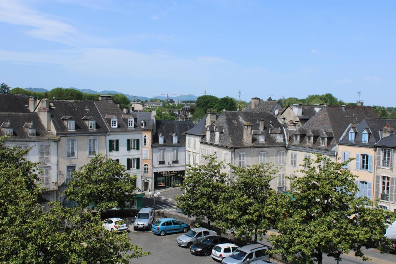 La Suite Du Peintre Oloron-Sainte-Marie Exteriör bild
