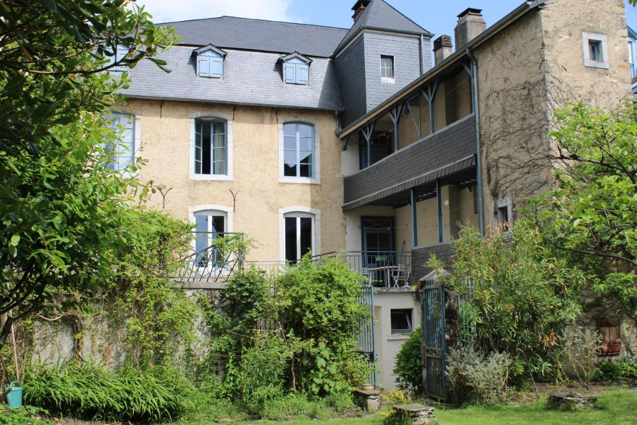 La Suite Du Peintre Oloron-Sainte-Marie Exteriör bild